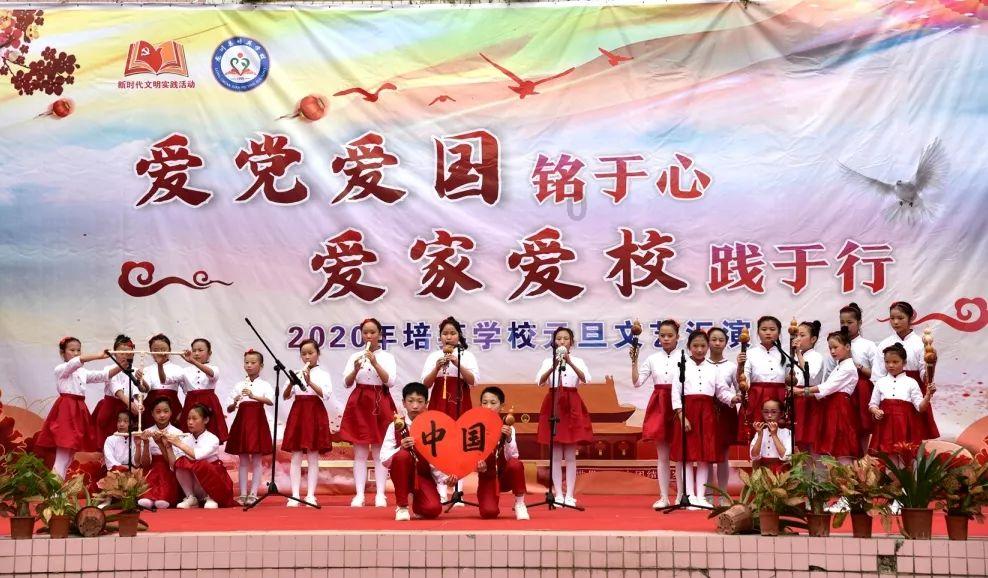 平台靠无下限吐槽获取流量大行其道，如何界定善意调侃和恶意批评？